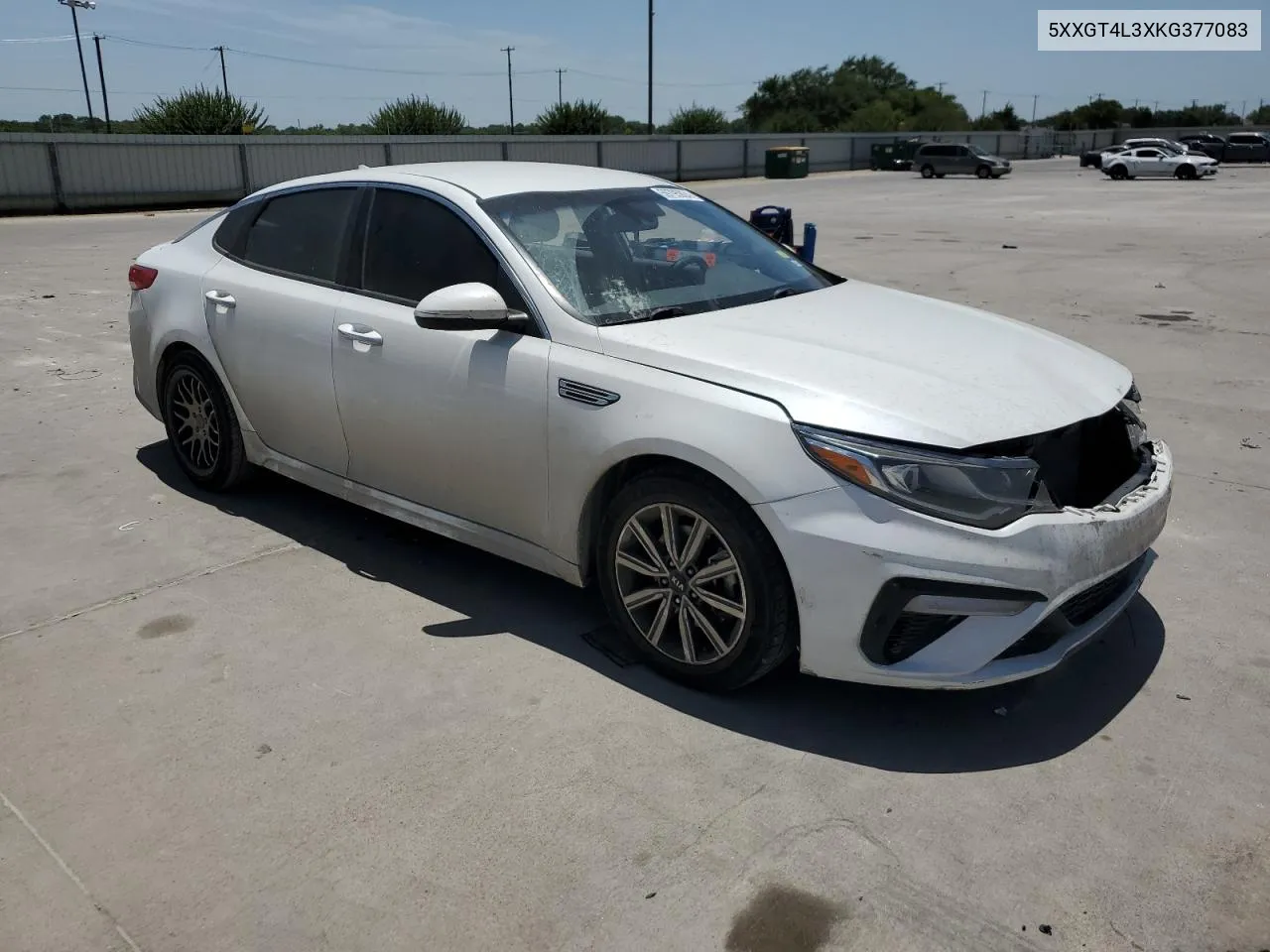 5XXGT4L3XKG377083 2019 Kia Optima Lx