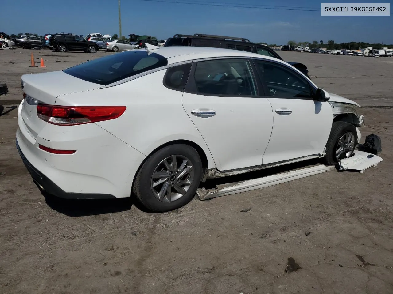 2019 Kia Optima Lx VIN: 5XXGT4L39KG358492 Lot: 67781024