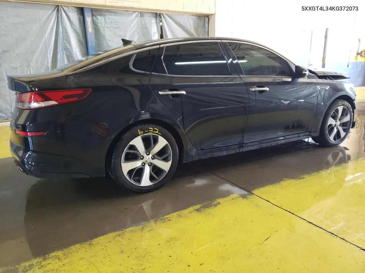 5XXGT4L34KG372073 2019 Kia Optima Lx