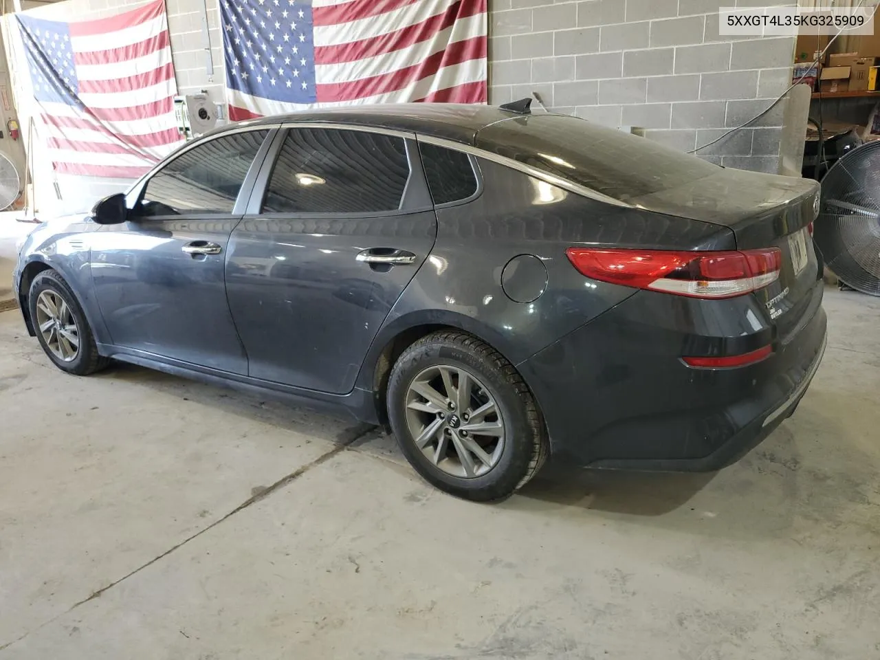 5XXGT4L35KG325909 2019 Kia Optima Lx