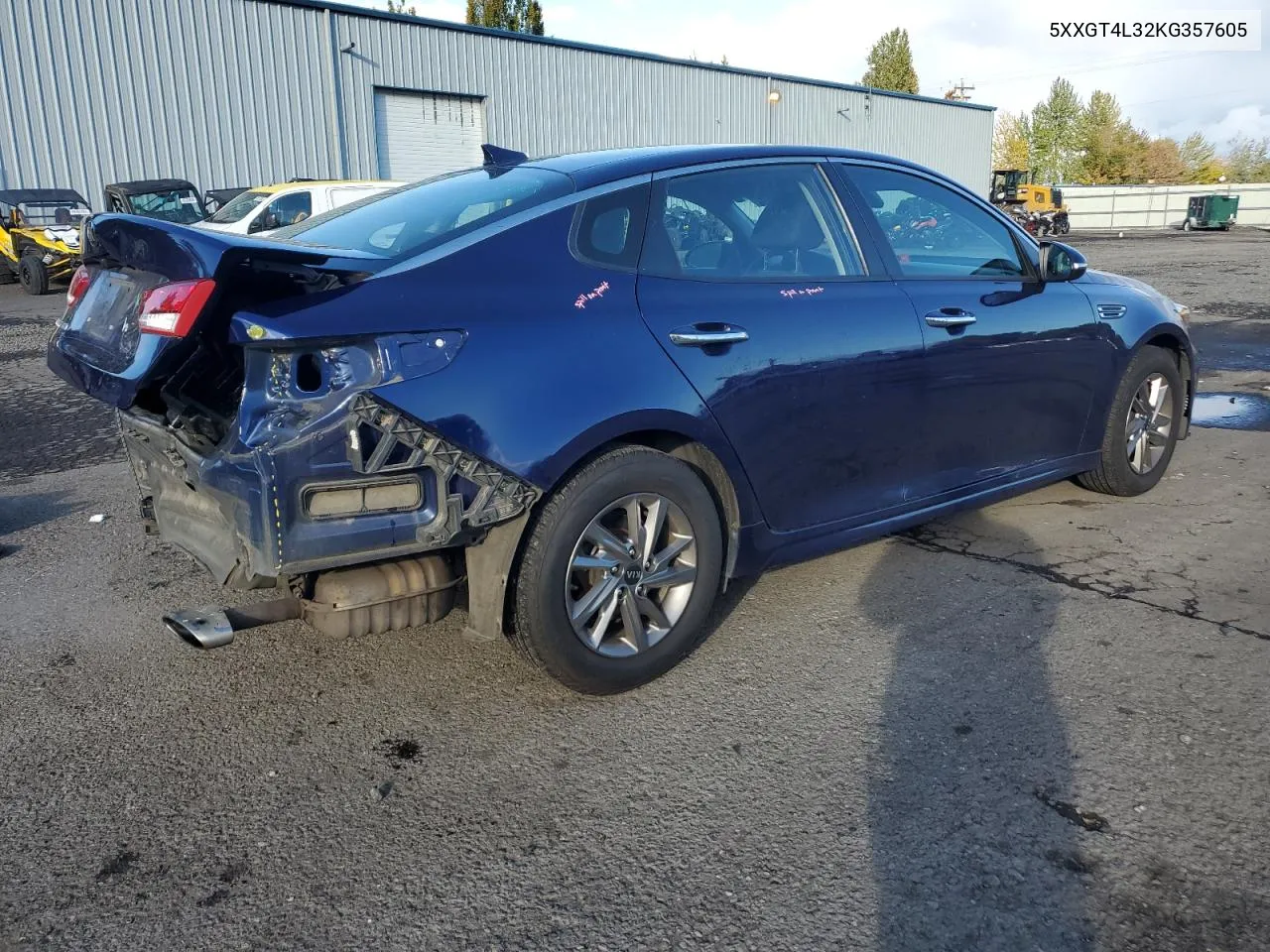 5XXGT4L32KG357605 2019 Kia Optima Lx