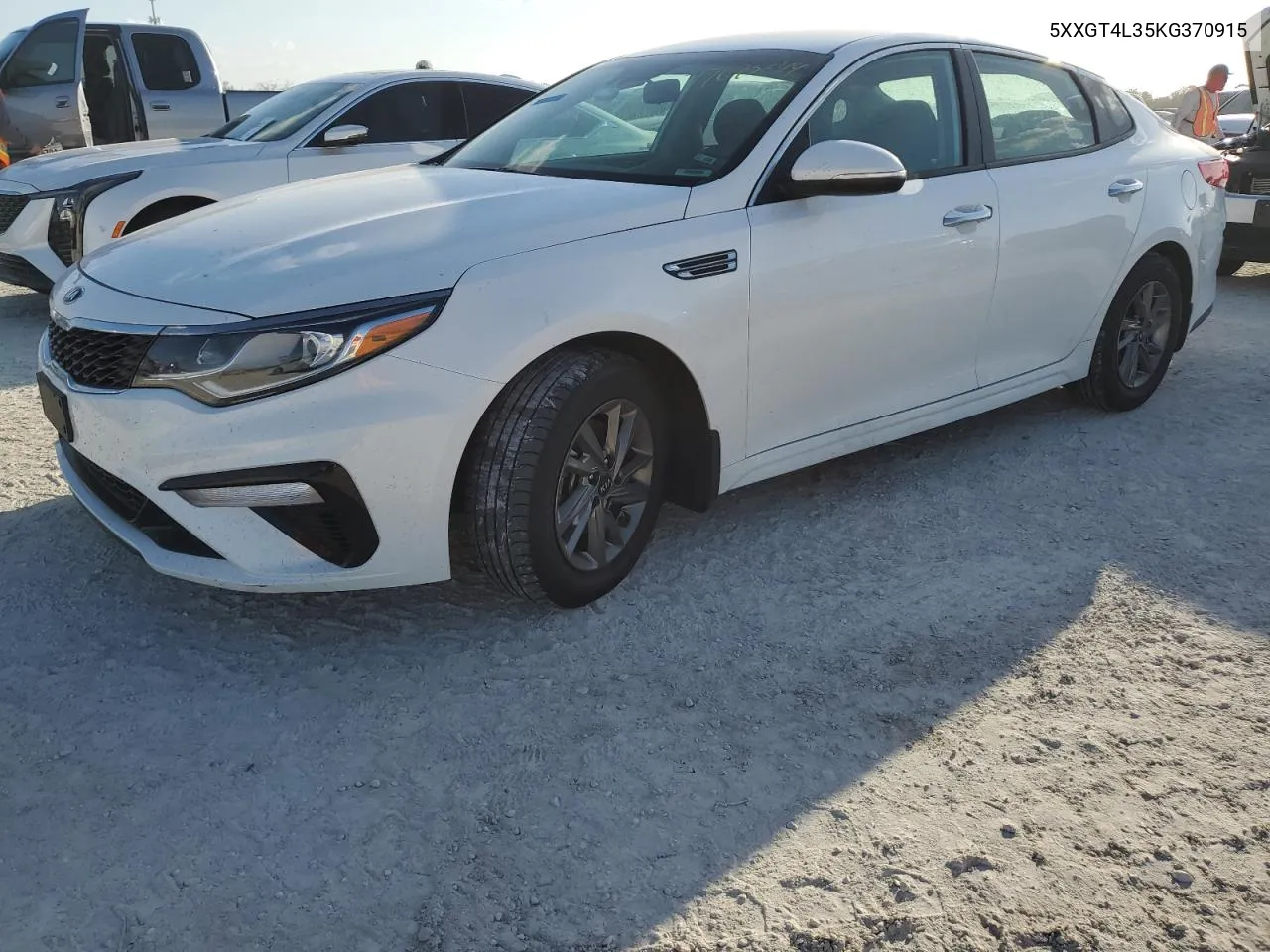 2019 Kia Optima Lx VIN: 5XXGT4L35KG370915 Lot: 77675244