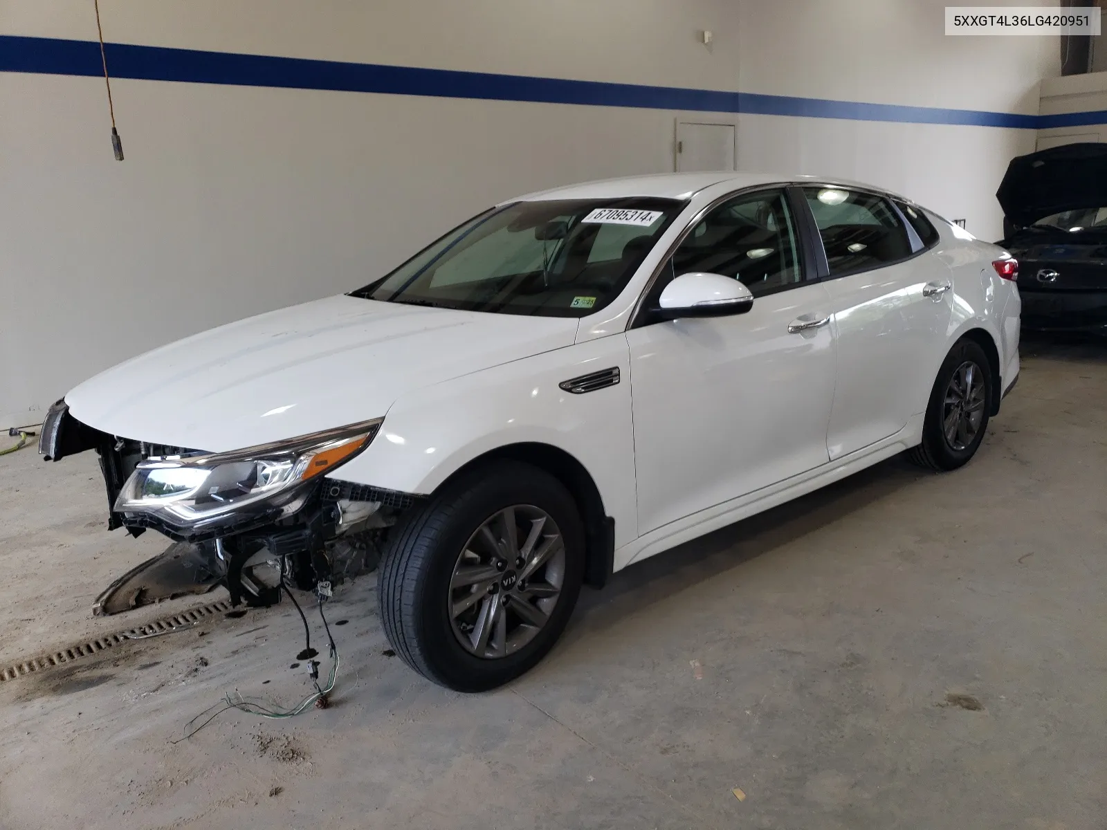 5XXGT4L36LG420951 2020 Kia Optima Lx