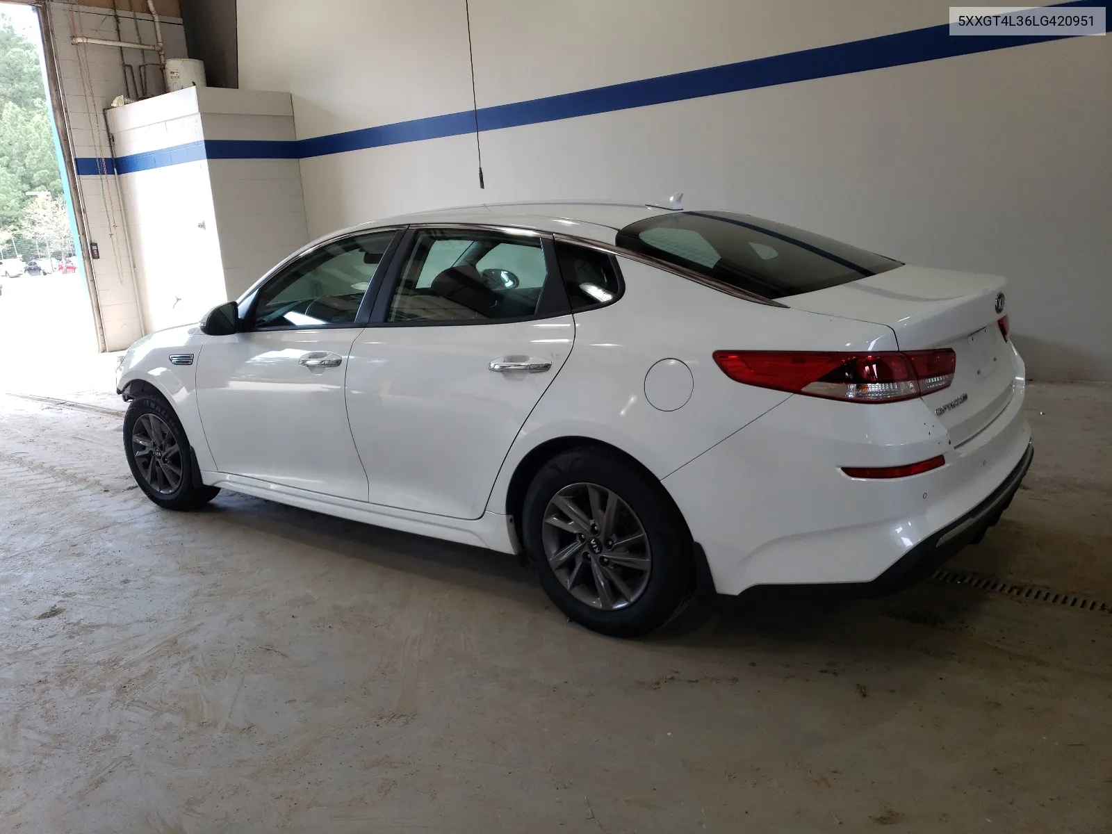 2020 Kia Optima Lx VIN: 5XXGT4L36LG420951 Lot: 67095314