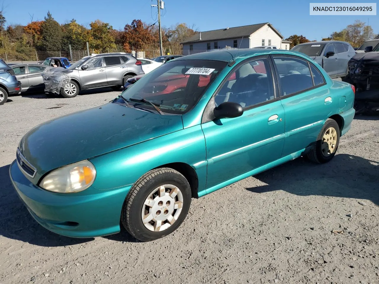 2001 Kia Rio VIN: KNADC123016049295 Lot: 77770704