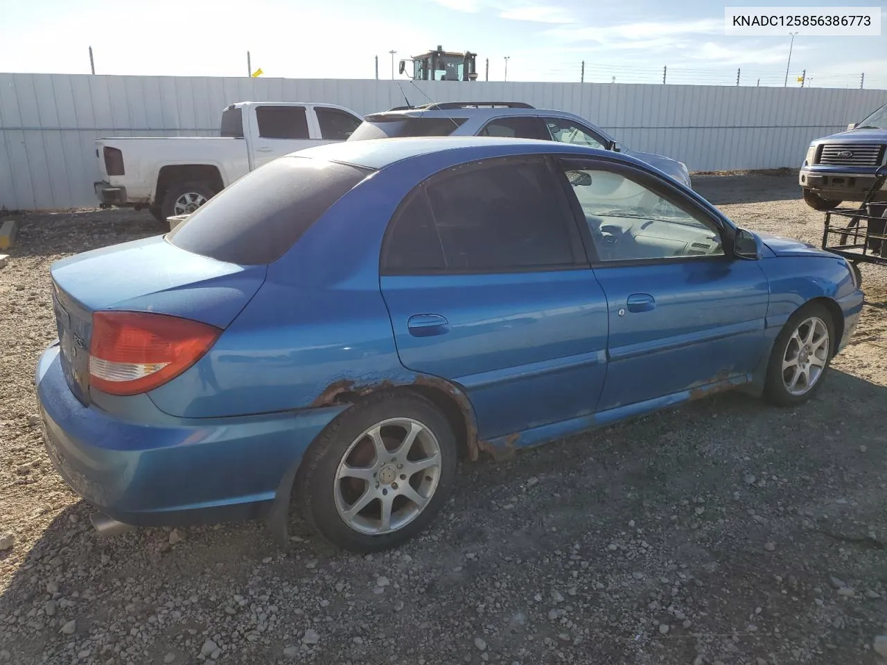 2005 Kia Rio VIN: KNADC125856386773 Lot: 72067694