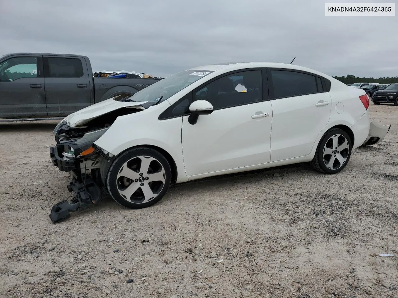 2015 Kia Rio Ex VIN: KNADN4A32F6424365 Lot: 70862234