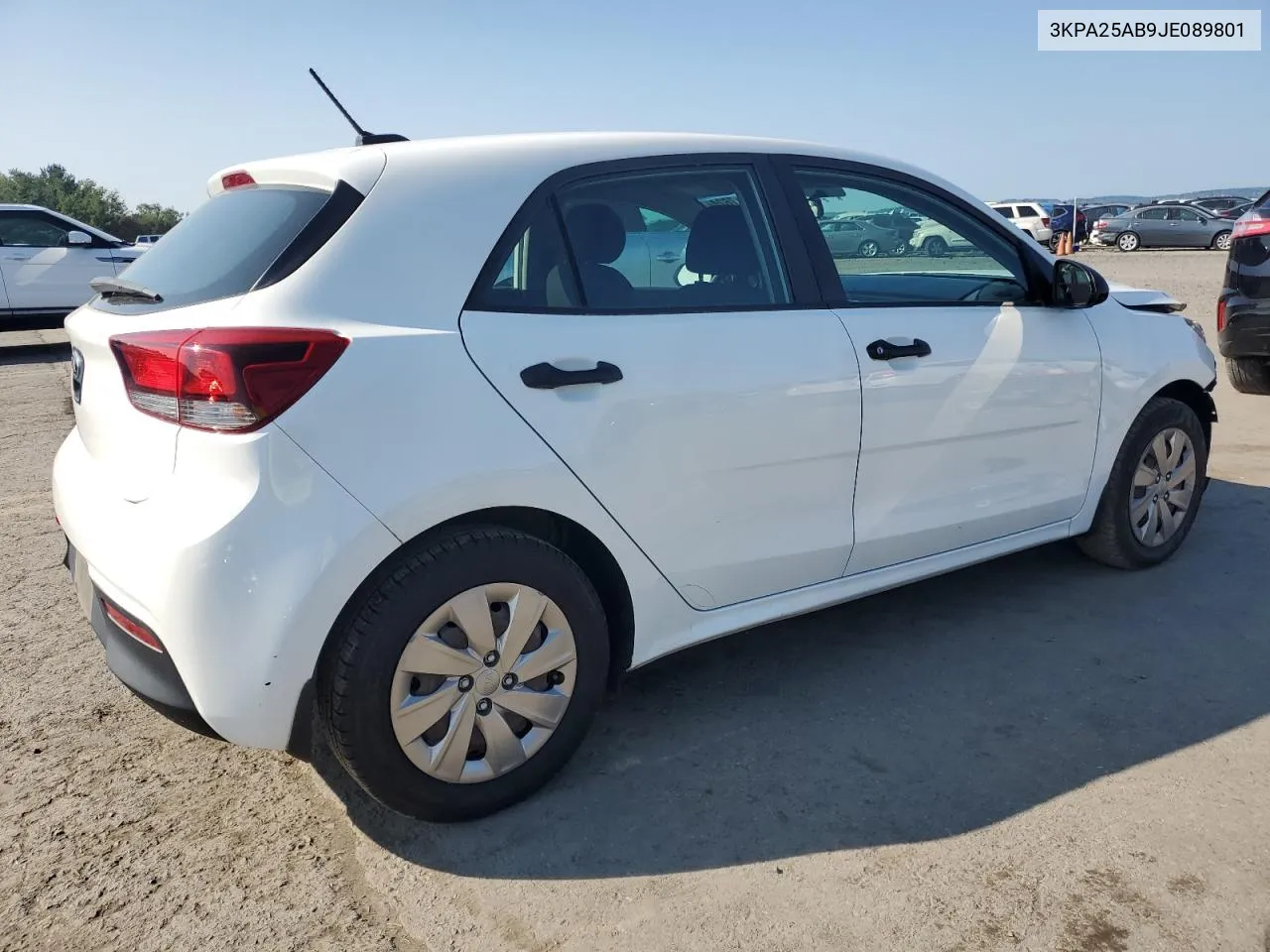 3KPA25AB9JE089801 2018 Kia Rio Lx