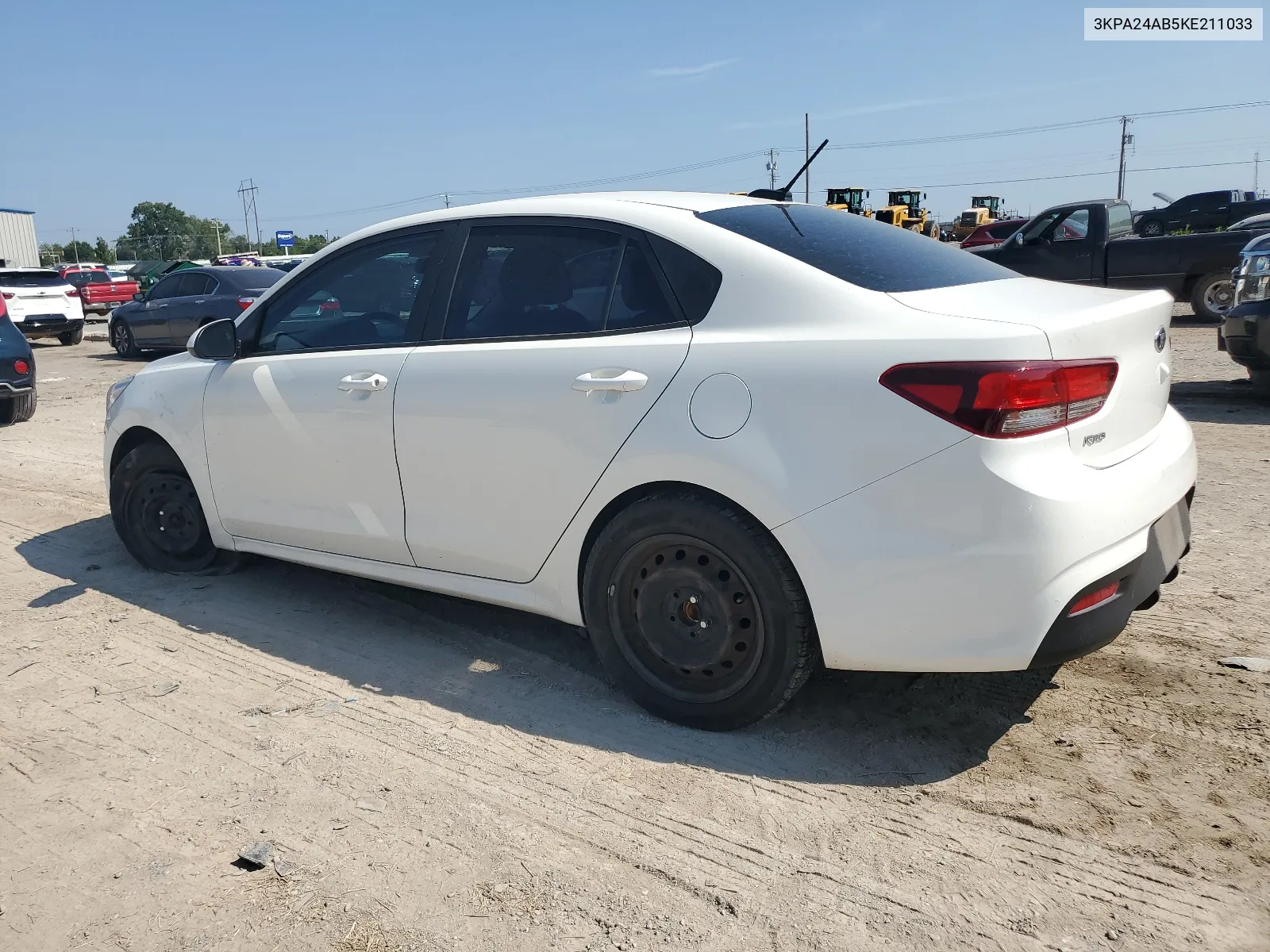 3KPA24AB5KE211033 2019 Kia Rio S