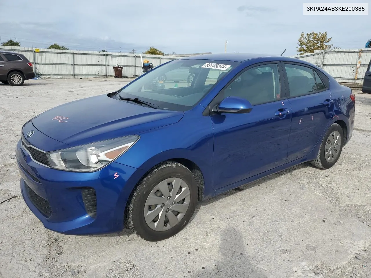 2019 Kia Rio S VIN: 3KPA24AB3KE200385 Lot: 69758844