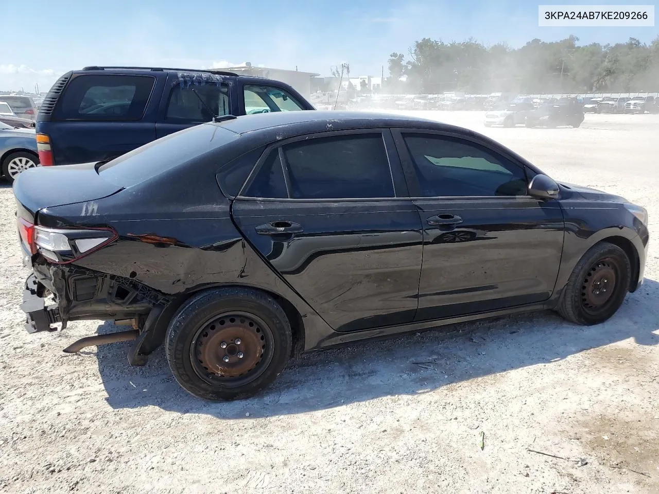 2019 Kia Rio S VIN: 3KPA24AB7KE209266 Lot: 72054064