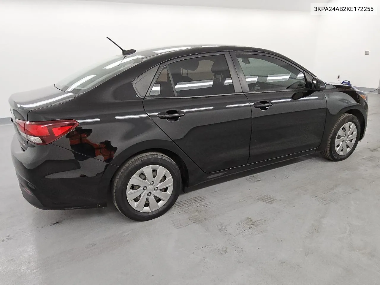 2019 Kia Rio S VIN: 3KPA24AB2KE172255 Lot: 76455114