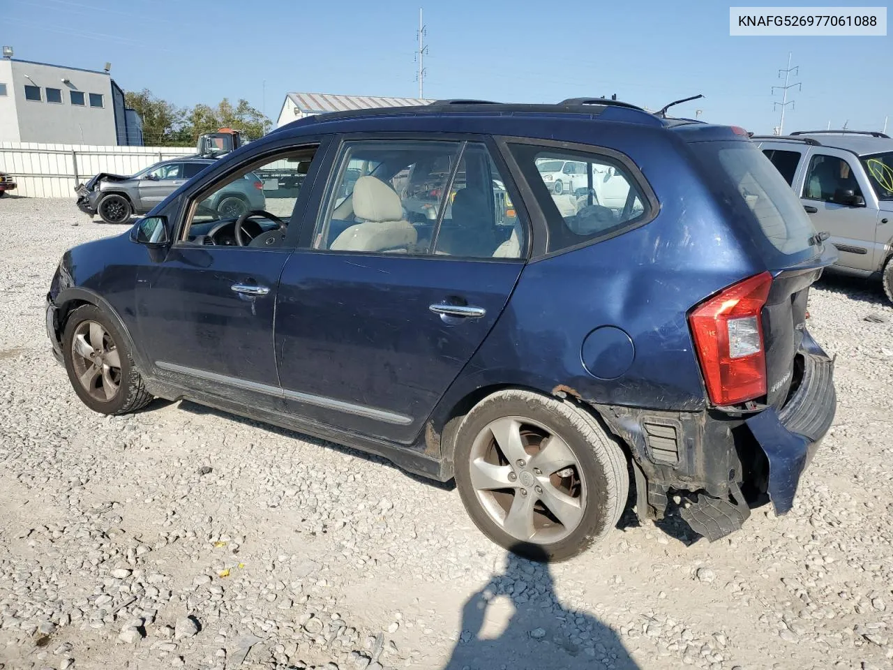 KNAFG526977061088 2007 Kia Rondo Lx