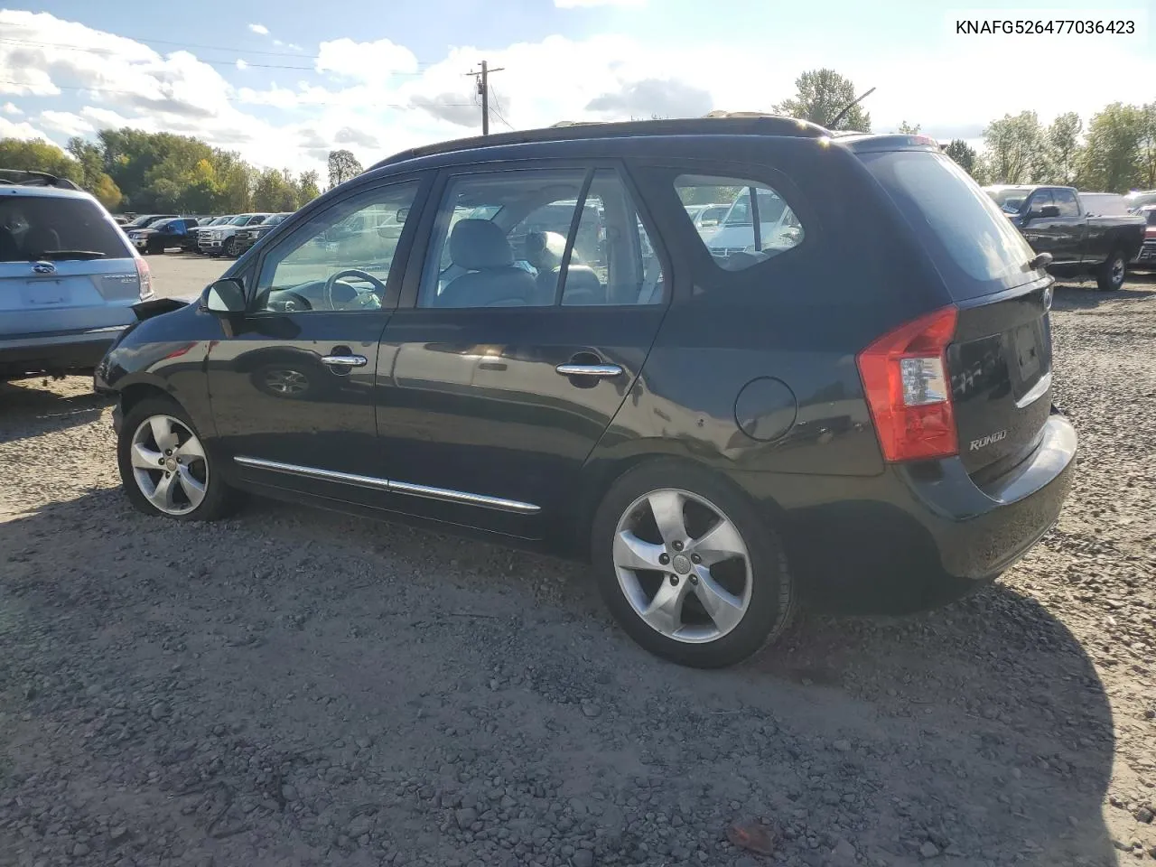 2007 Kia Rondo Lx VIN: KNAFG526477036423 Lot: 76145744