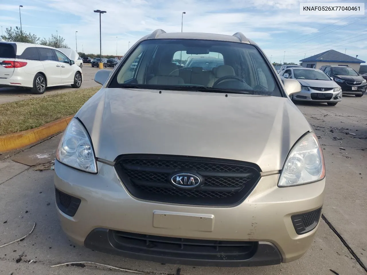 2007 Kia Rondo Lx VIN: KNAFG526X77040461 Lot: 77202004