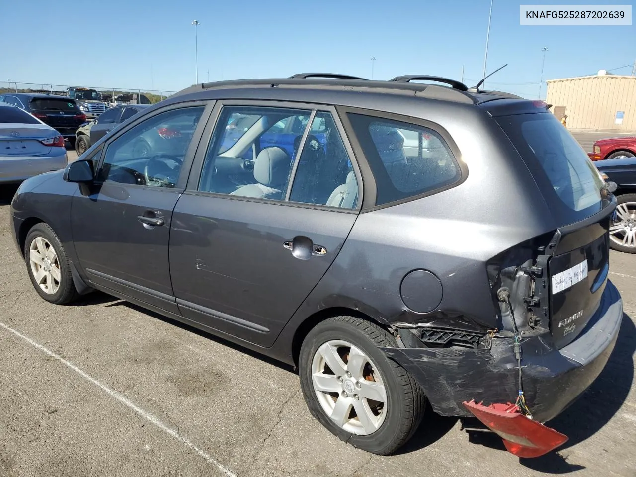 2008 Kia Rondo Base VIN: KNAFG525287202639 Lot: 73477934