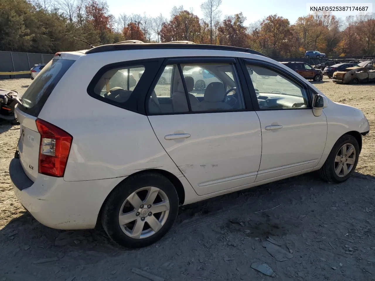 2008 Kia Rondo Base VIN: KNAFG525387174687 Lot: 79682984