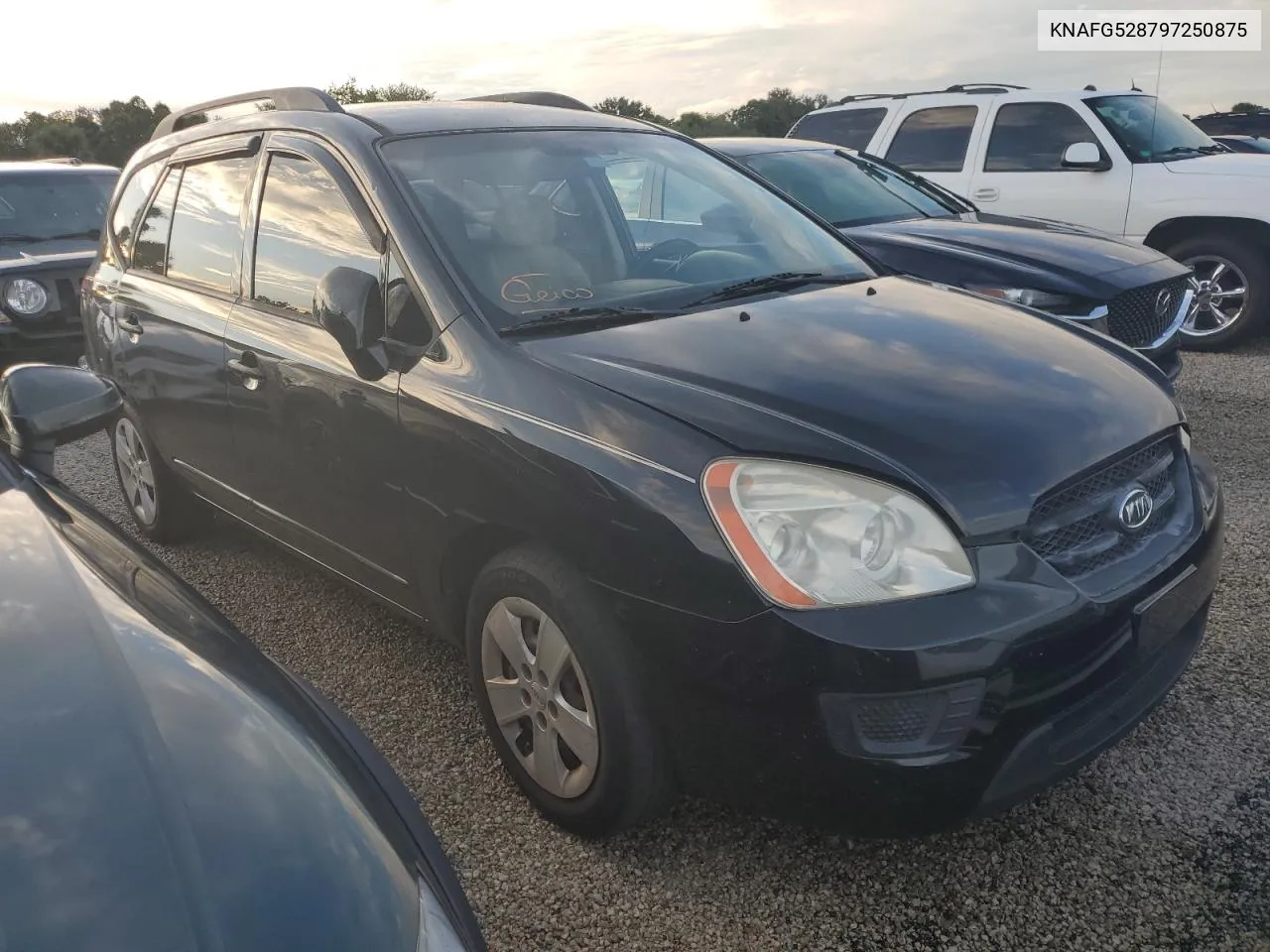 2009 Kia Rondo Base VIN: KNAFG528797250875 Lot: 74170464