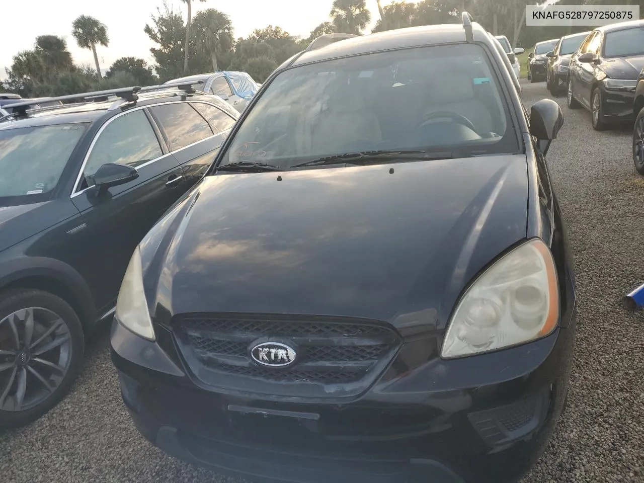 2009 Kia Rondo Base VIN: KNAFG528797250875 Lot: 74170464