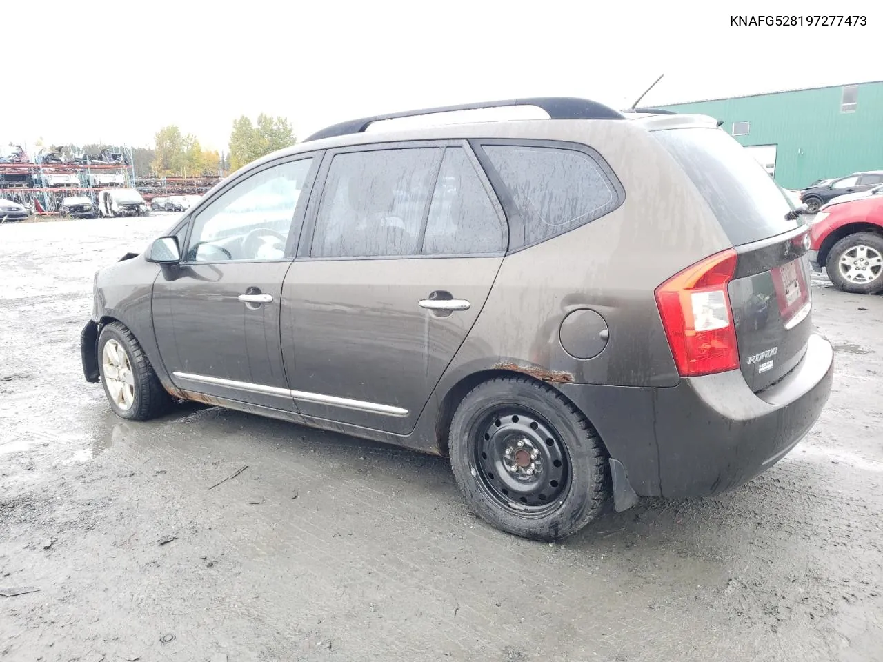 2009 Kia Rondo Base VIN: KNAFG528197277473 Lot: 75325864