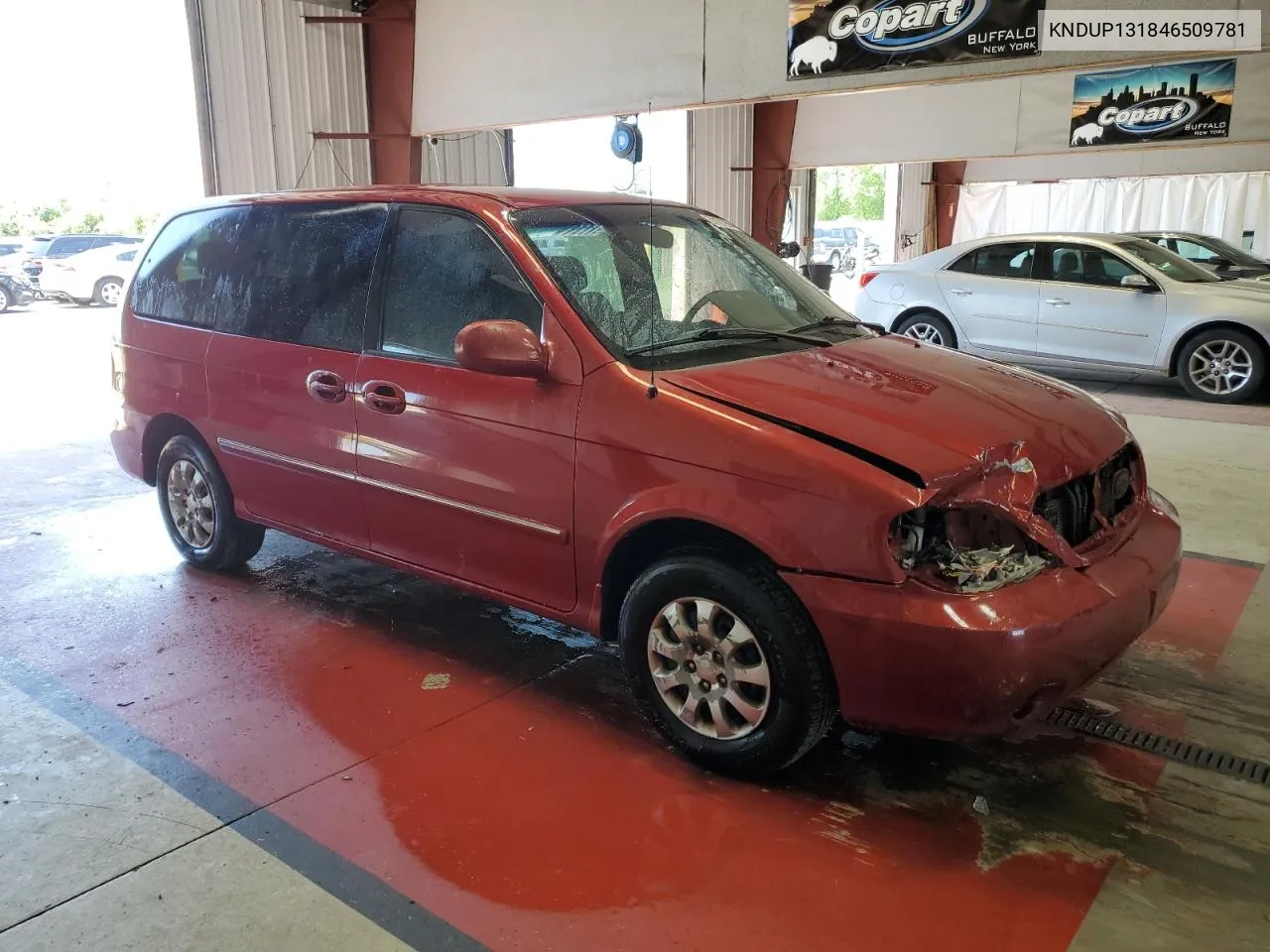 KNDUP131846509781 2004 Kia Sedona Ex