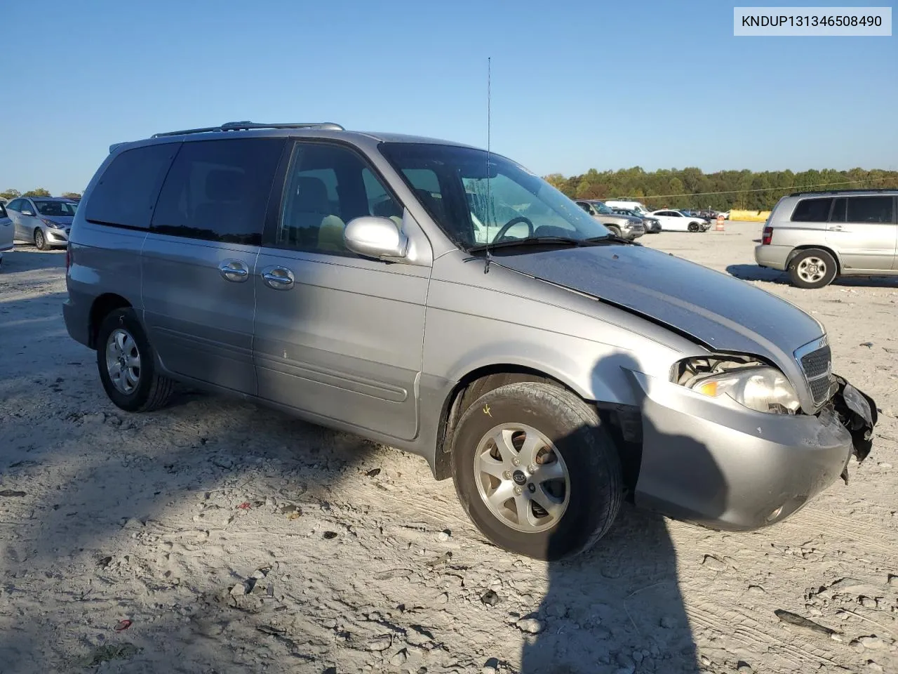 2004 Kia Sedona Ex VIN: KNDUP131346508490 Lot: 77391594