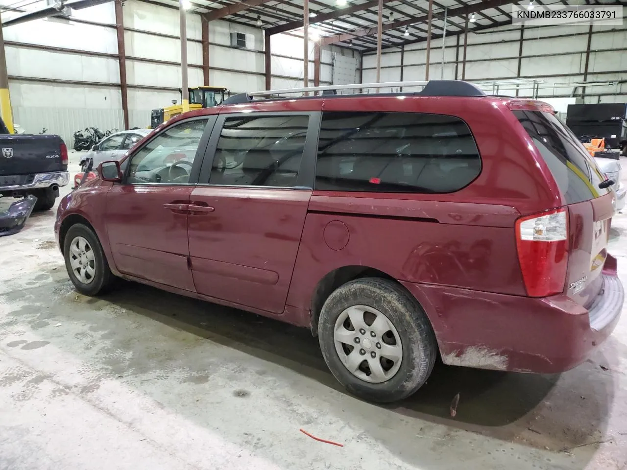 2006 Kia Sedona Ex VIN: KNDMB233766033791 Lot: 39519264