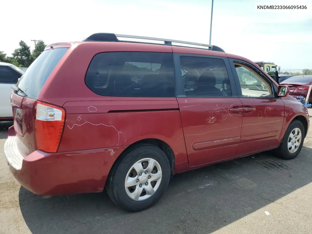 2006 Kia Sedona Ex VIN: KNDMB233066095436 Lot: 68822844