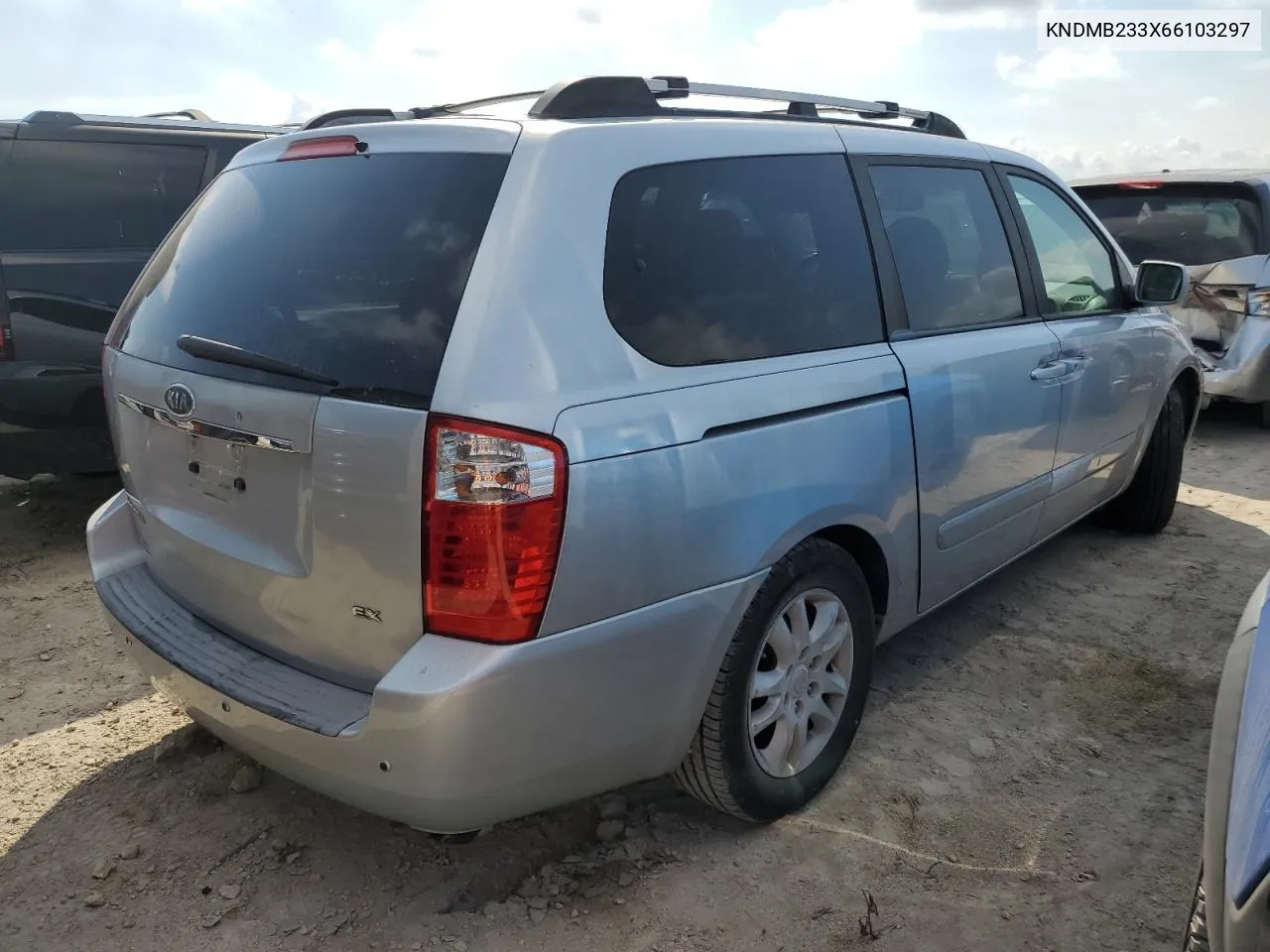 2006 Kia Sedona Ex VIN: KNDMB233X66103297 Lot: 75307764