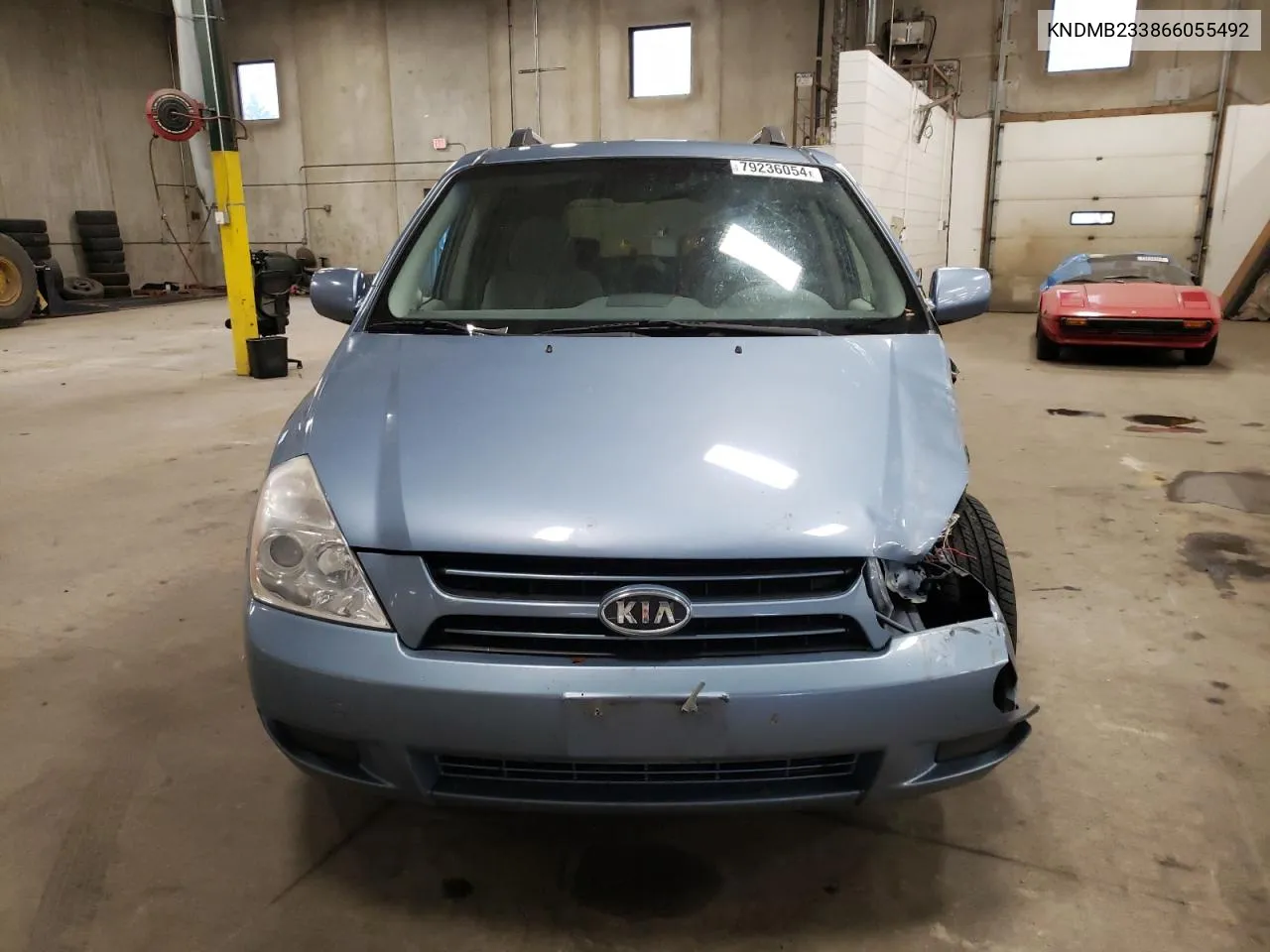 2006 Kia Sedona Ex VIN: KNDMB233866055492 Lot: 79236054