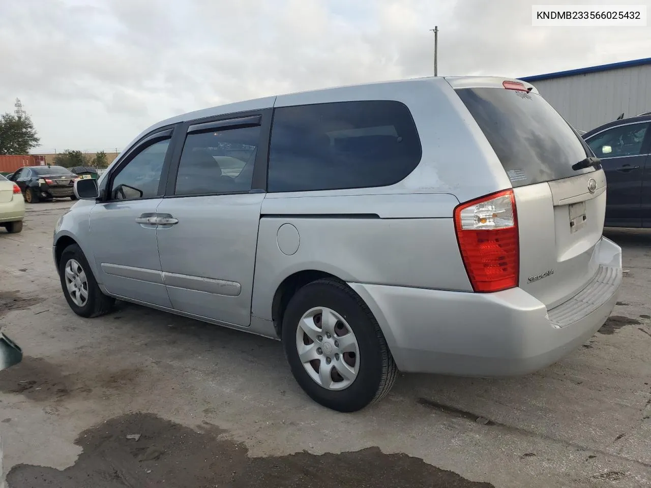 2006 Kia Sedona Ex VIN: KNDMB233566025432 Lot: 79539434