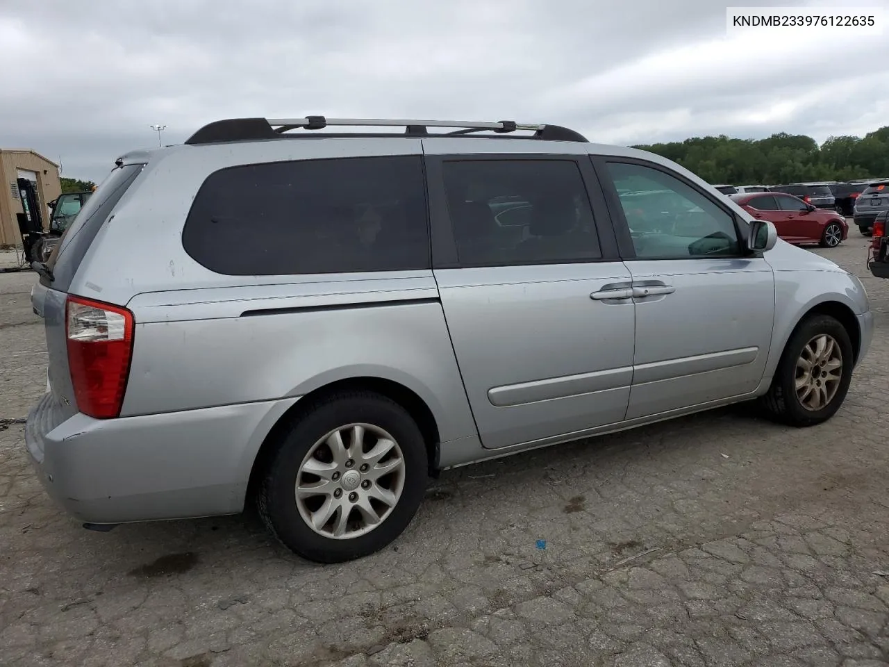 2007 Kia Sedona Ex VIN: KNDMB233976122635 Lot: 65252184