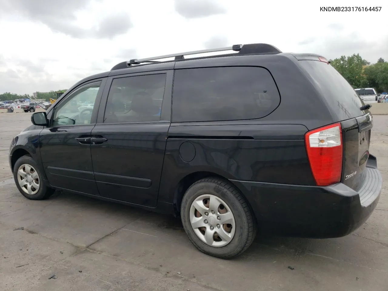 2007 Kia Sedona Ex VIN: KNDMB233176164457 Lot: 66833094