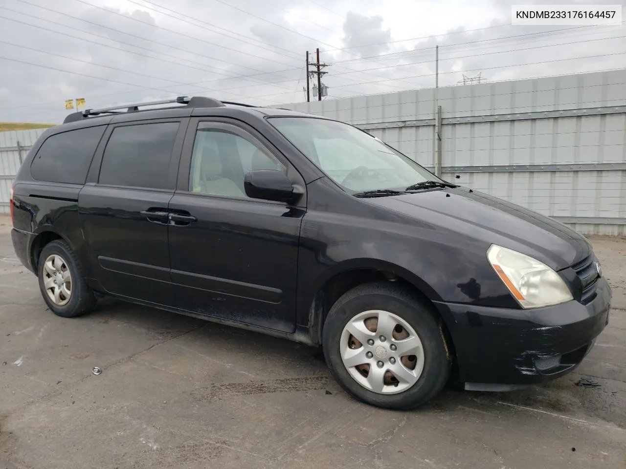 2007 Kia Sedona Ex VIN: KNDMB233176164457 Lot: 66833094