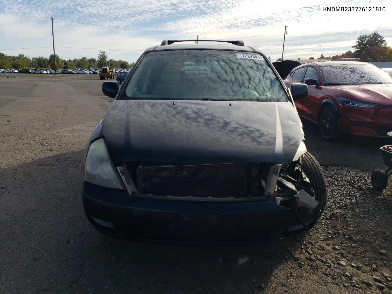 2007 Kia Sedona Ex VIN: KNDMB233776121810 Lot: 77229344