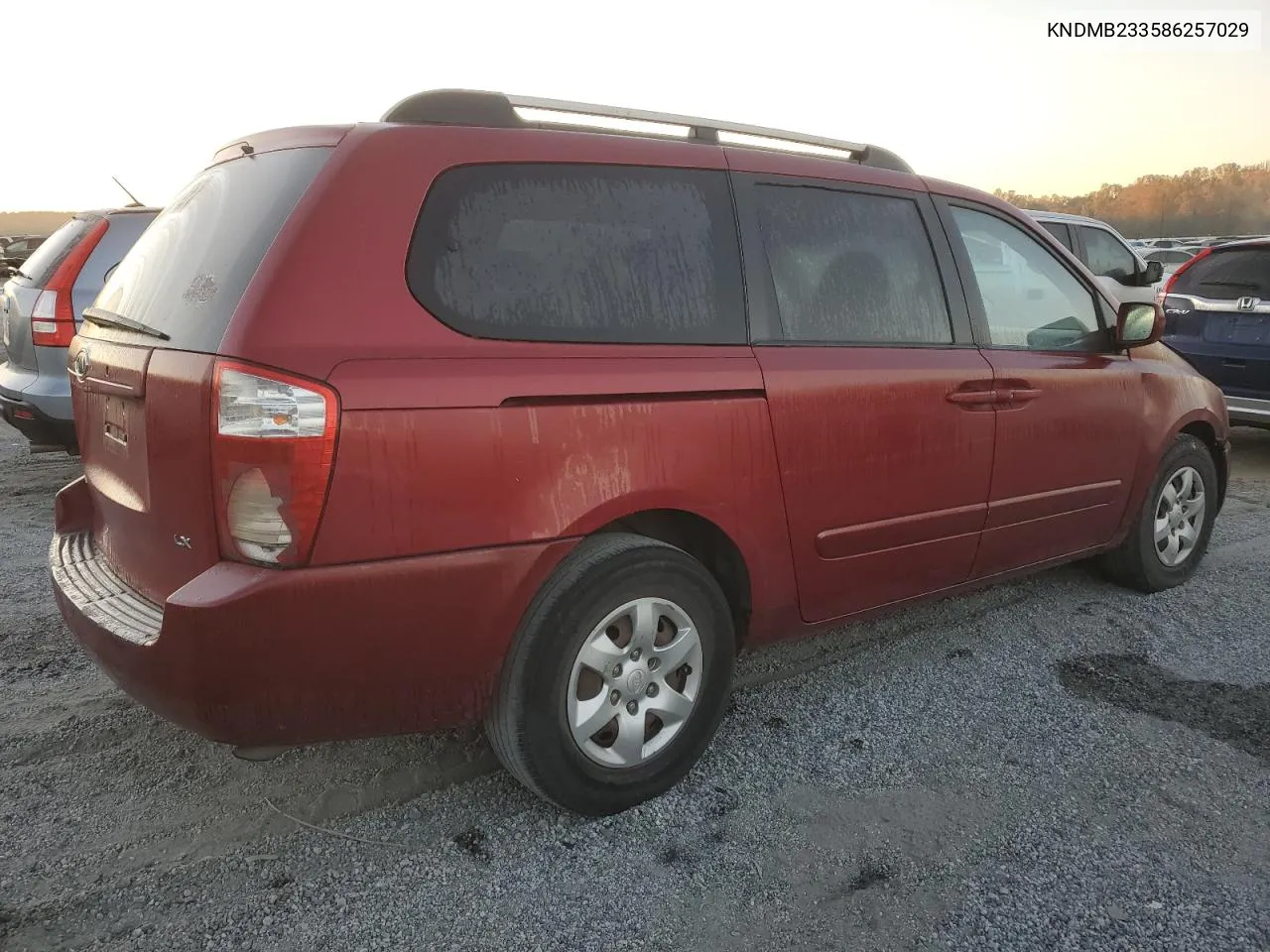 2008 Kia Sedona Ex VIN: KNDMB233586257029 Lot: 76816294