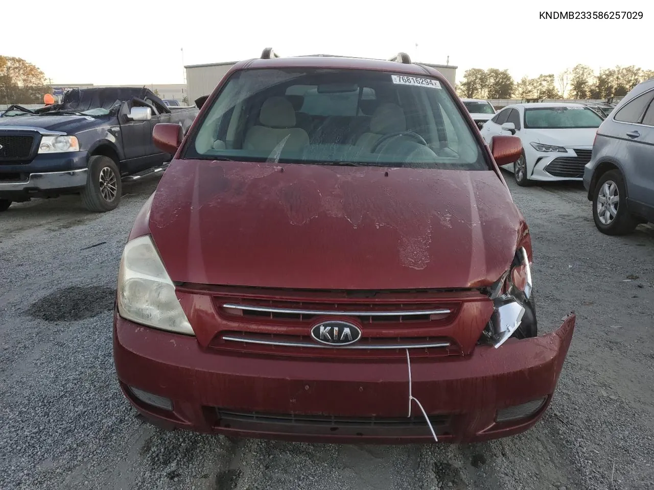 2008 Kia Sedona Ex VIN: KNDMB233586257029 Lot: 76816294