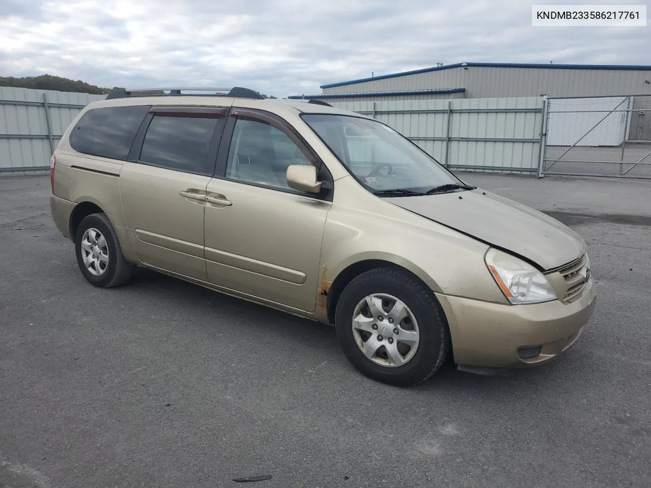 2008 Kia Sedona Ex VIN: KNDMB233586217761 Lot: 77362824