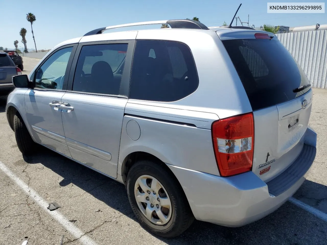 2009 Kia Sedona VIN: KNDMB133296299895 Lot: 61930584