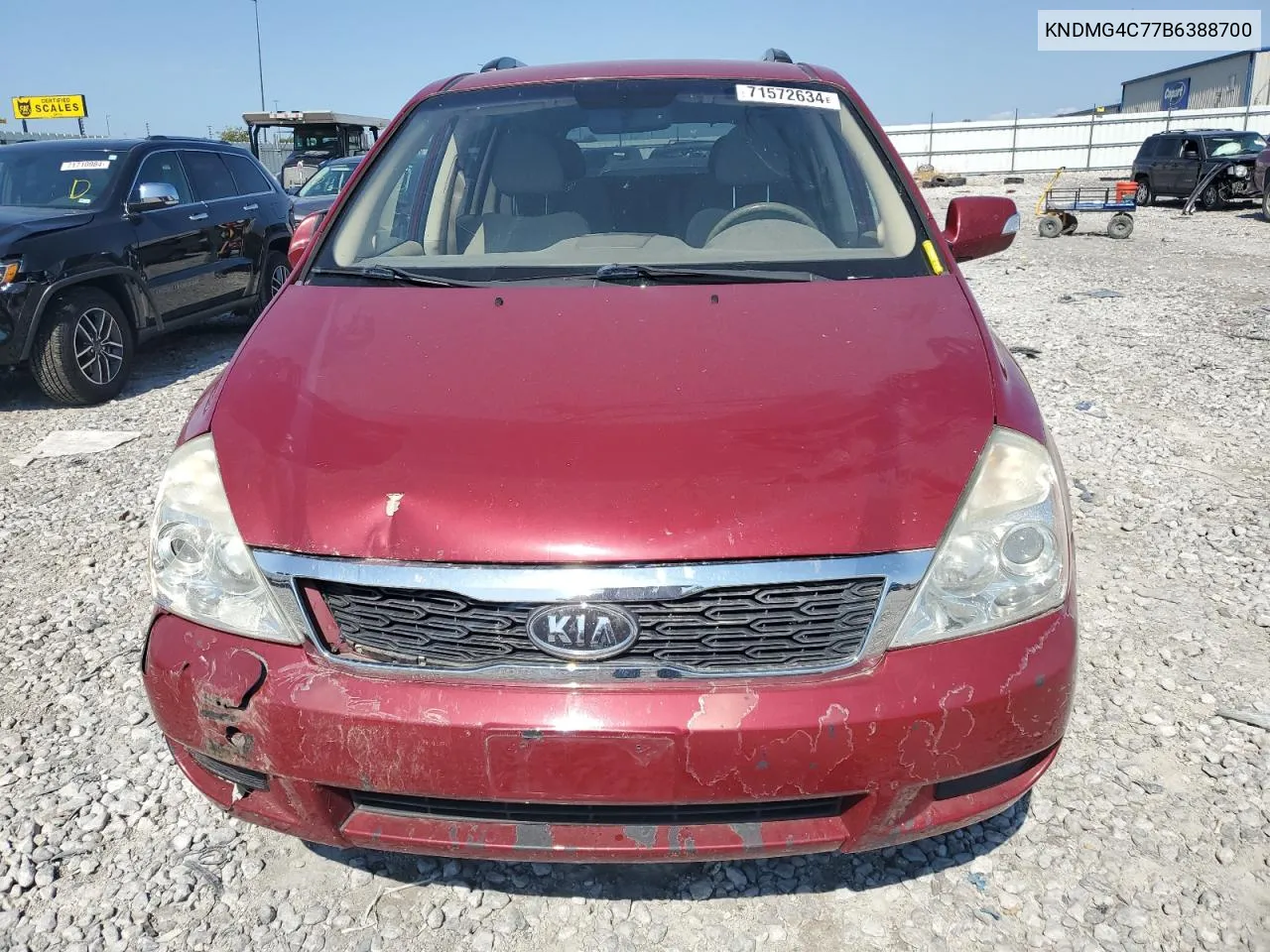 2011 Kia Sedona Lx VIN: KNDMG4C77B6388700 Lot: 71572634