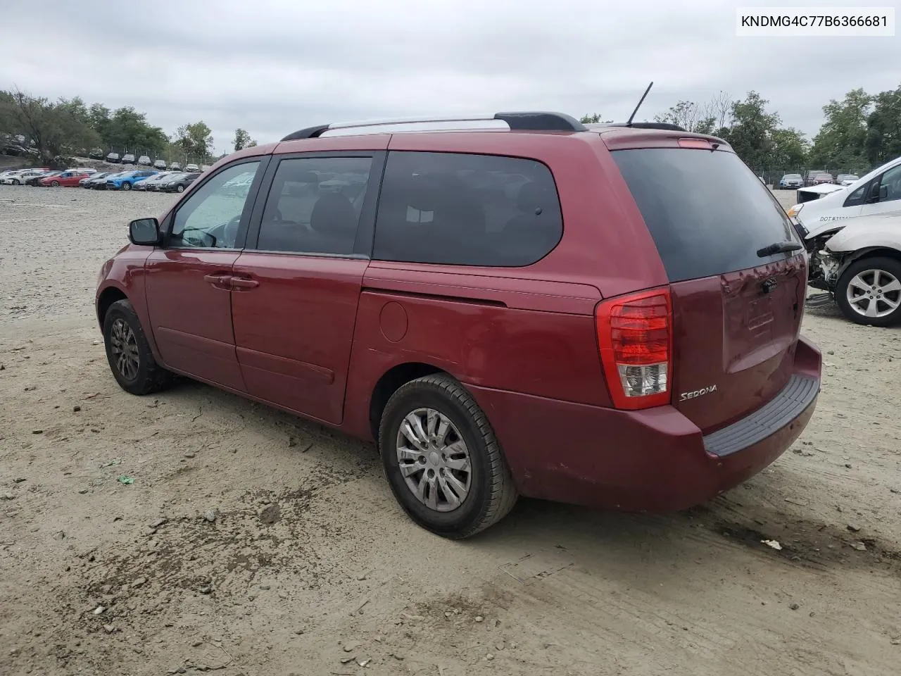 2011 Kia Sedona Lx VIN: KNDMG4C77B6366681 Lot: 71618724