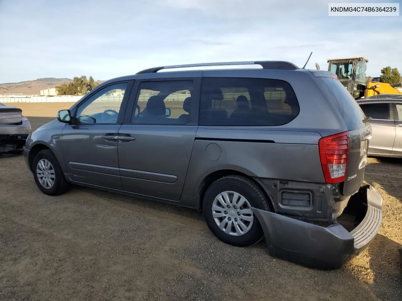 2011 Kia Sedona Lx VIN: KNDMG4C74B6364239 Lot: 79615884