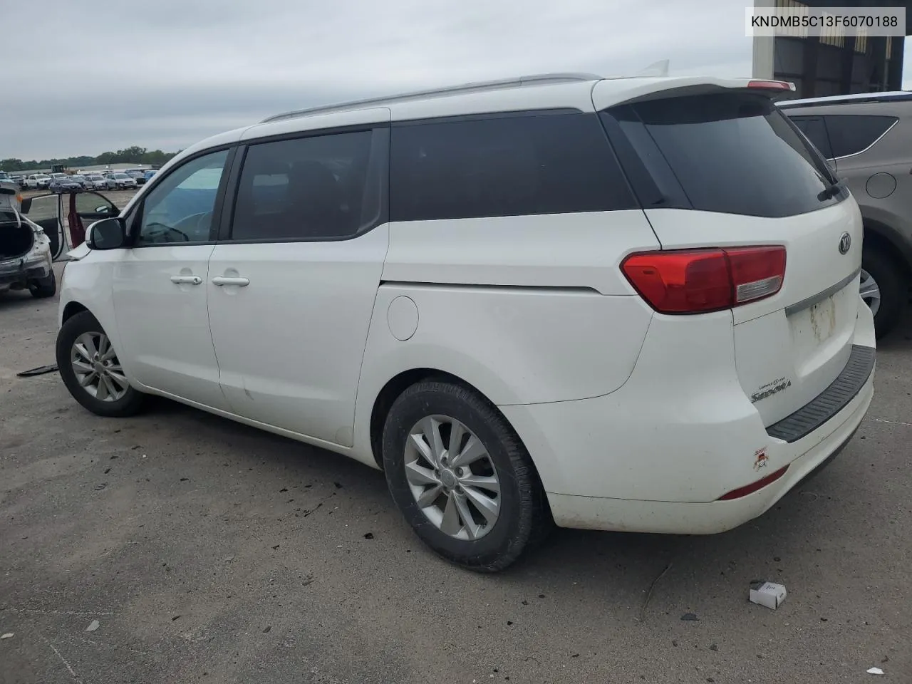 2015 Kia Sedona Lx VIN: KNDMB5C13F6070188 Lot: 67380414