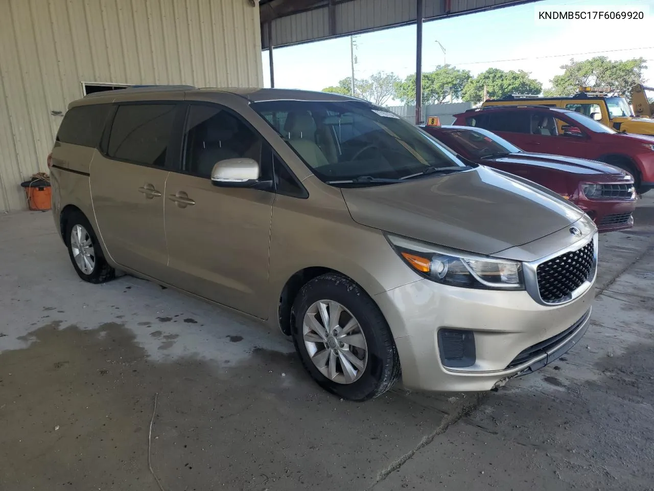 2015 Kia Sedona Lx VIN: KNDMB5C17F6069920 Lot: 77151154