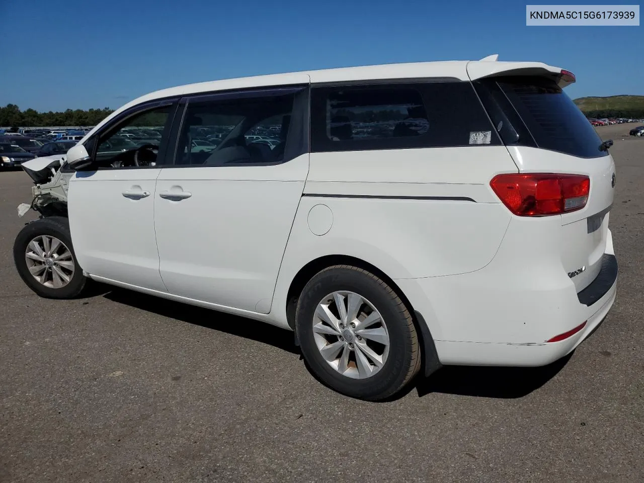 2016 Kia Sedona L VIN: KNDMA5C15G6173939 Lot: 70375114