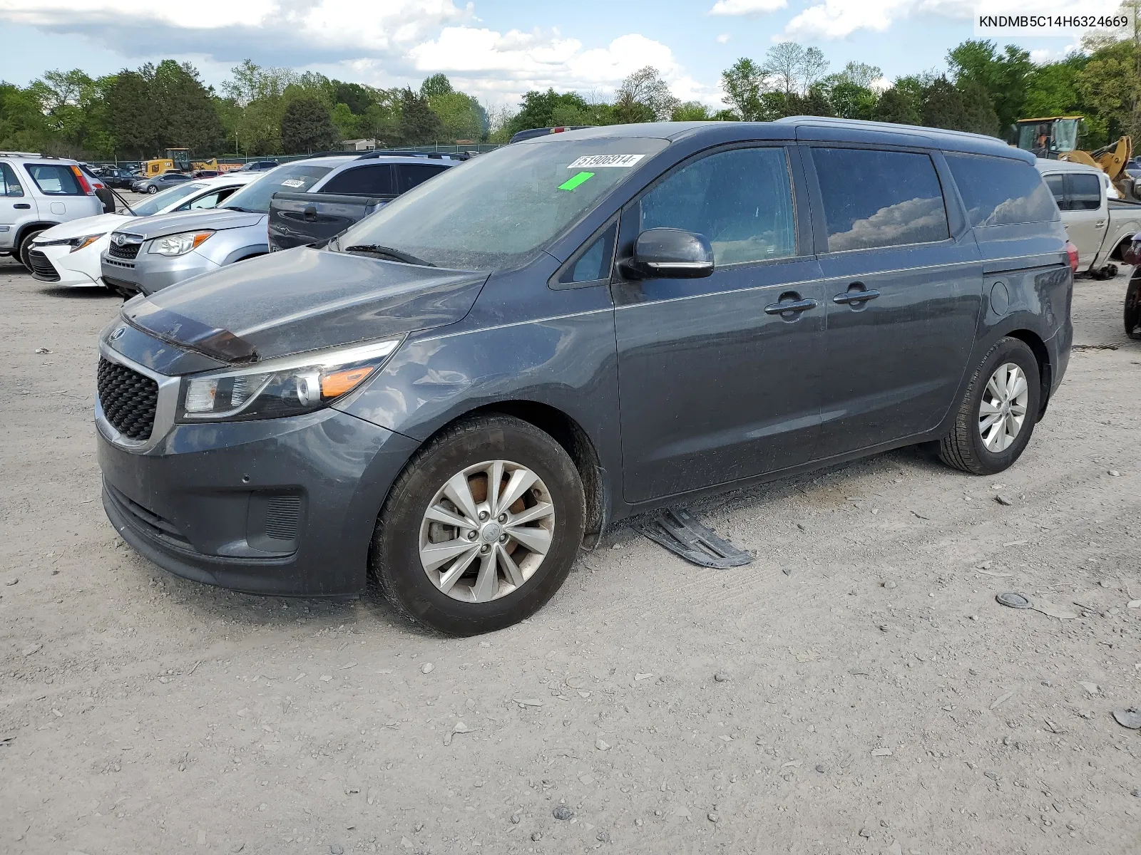 KNDMB5C14H6324669 2017 Kia Sedona Lx