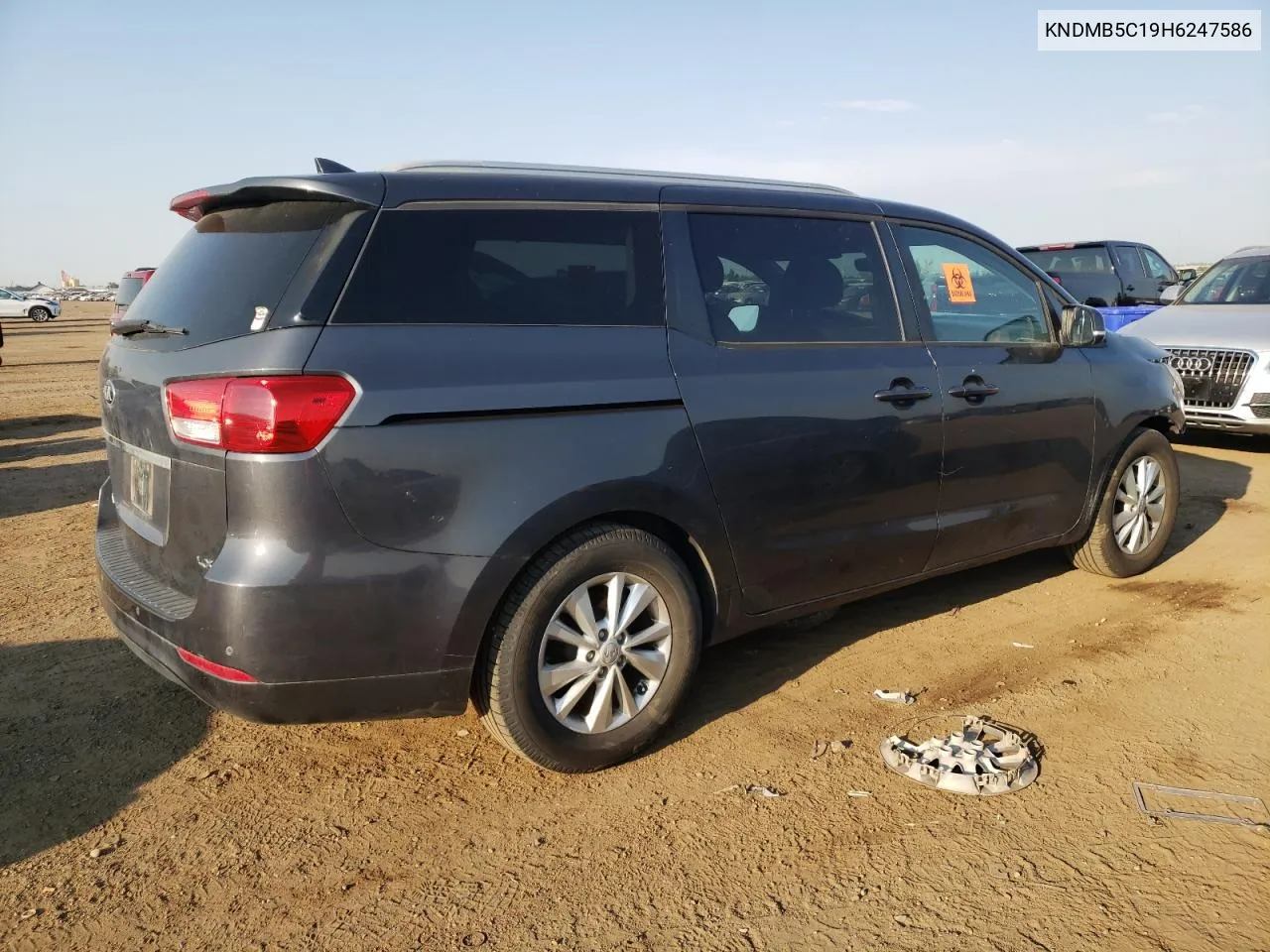 KNDMB5C19H6247586 2017 Kia Sedona Lx