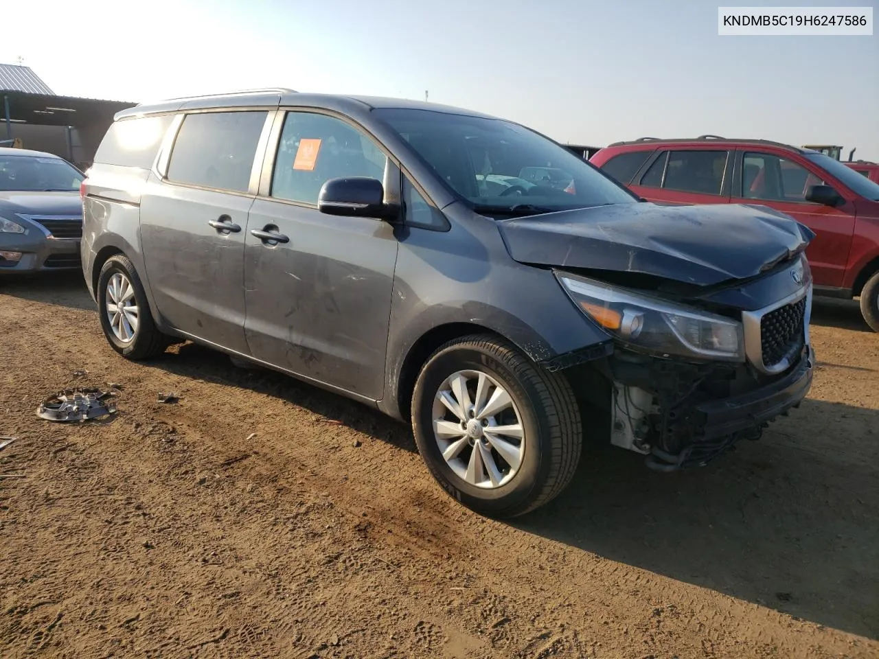 KNDMB5C19H6247586 2017 Kia Sedona Lx