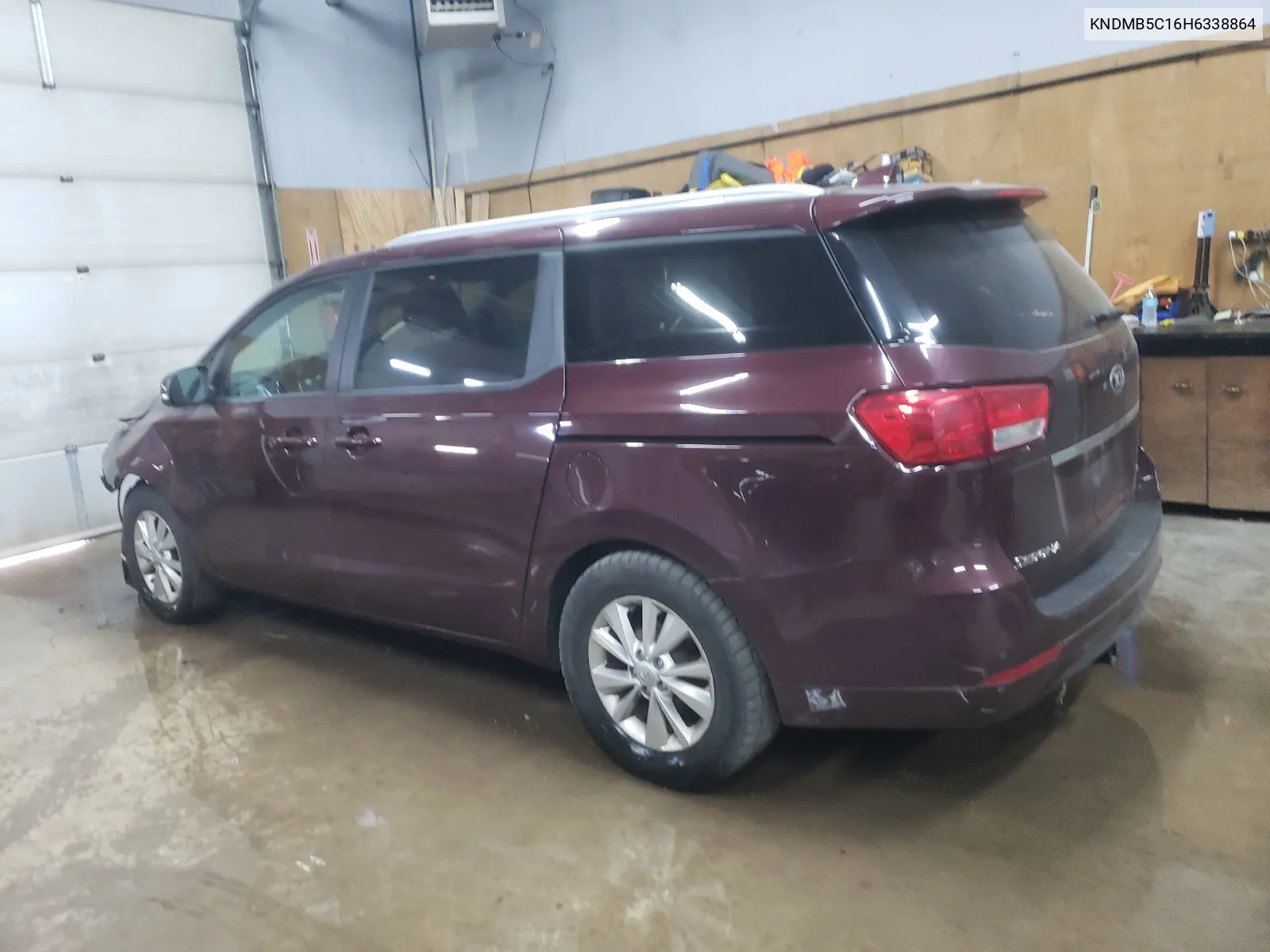 KNDMB5C16H6338864 2017 Kia Sedona Lx