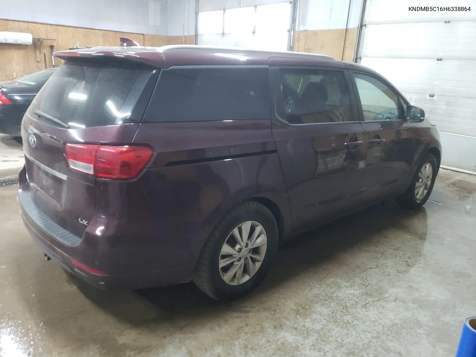 2017 Kia Sedona Lx VIN: KNDMB5C16H6338864 Lot: 64490154